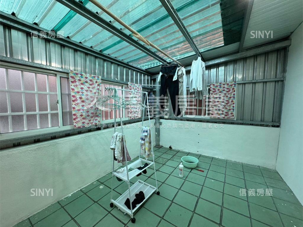 八大學區培英透天房屋室內格局與周邊環境