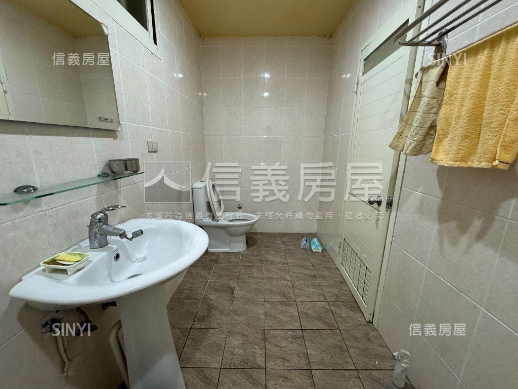 八大學區培英透天房屋室內格局與周邊環境