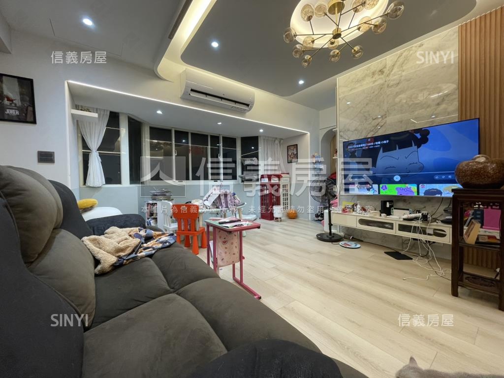 愛上美妝羅馬三房車位房屋室內格局與周邊環境