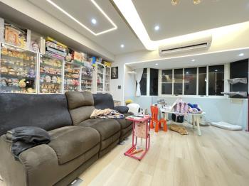 愛上美妝羅馬三房車位