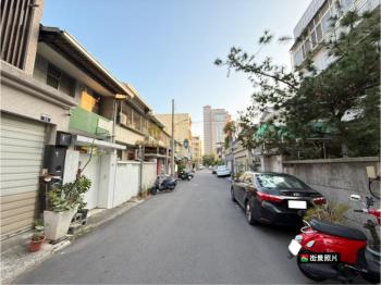 馬年好堂本麵包旁庭院透天