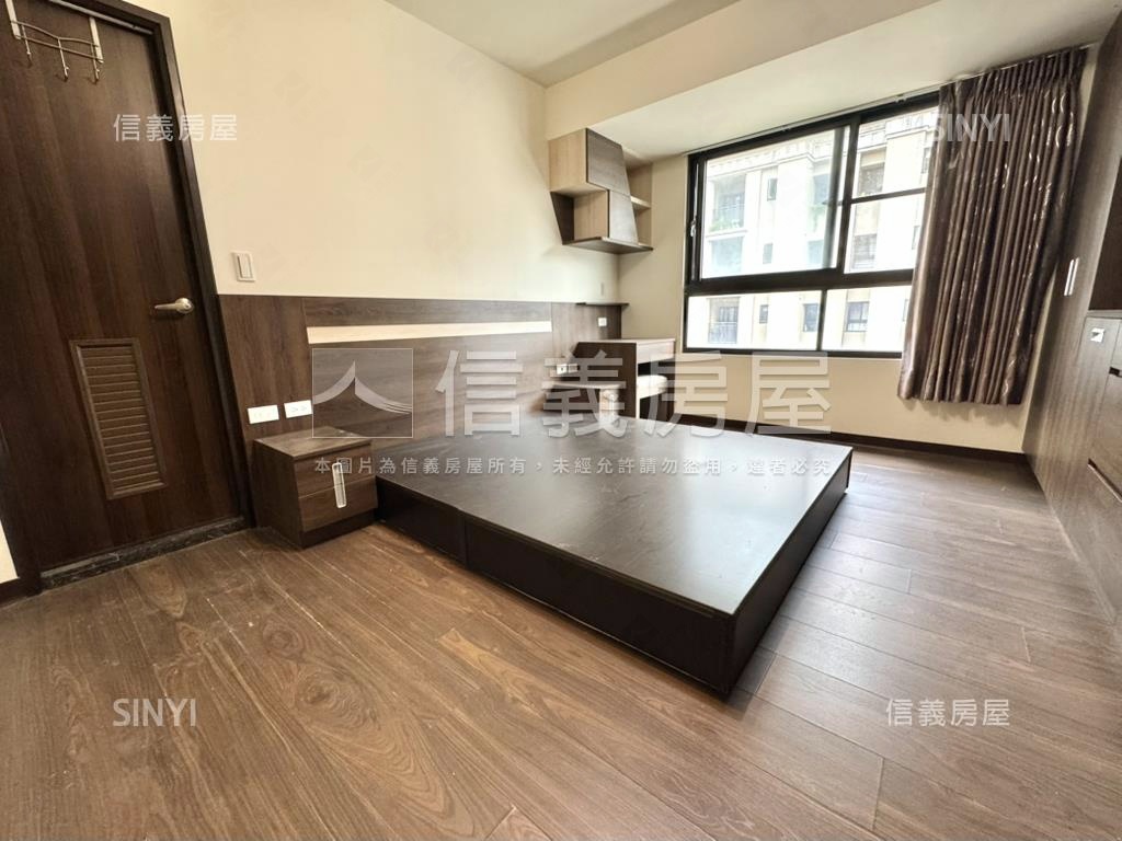 朝南富宇晴綻花園四房美宅房屋室內格局與周邊環境