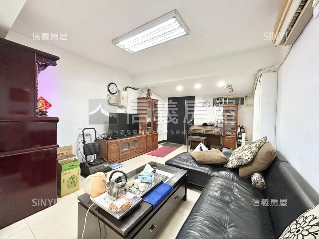 鬧中取靜˙一樓大空間房屋室內格局與周邊環境