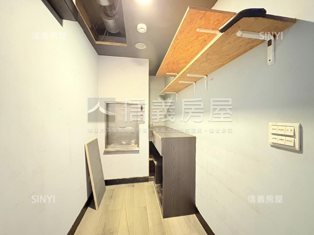 延吉三角窗金店房屋室內格局與周邊環境