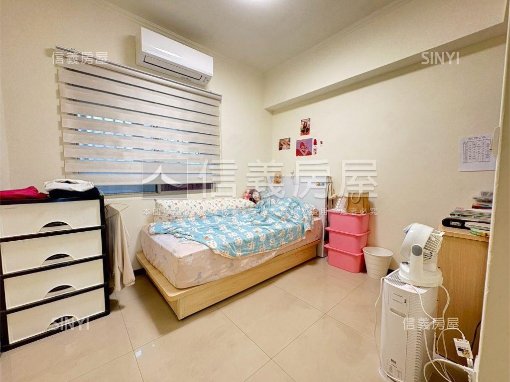 山圓靜謐三居房屋室內格局與周邊環境