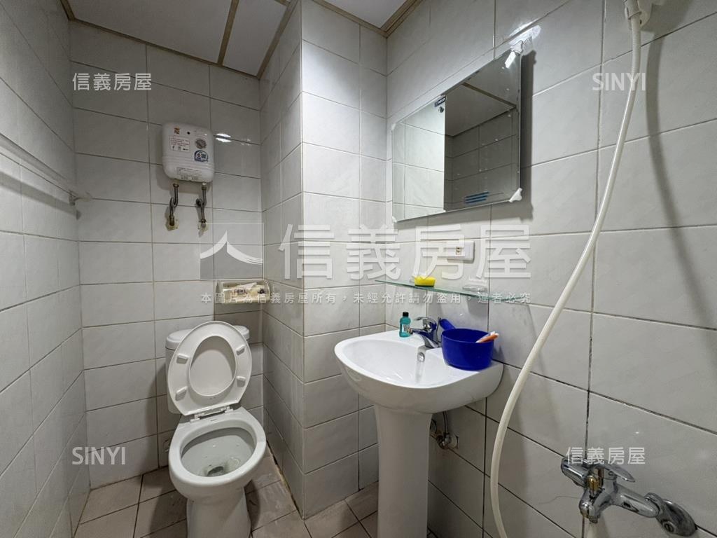 勤美誠品旁１房附車位房屋室內格局與周邊環境