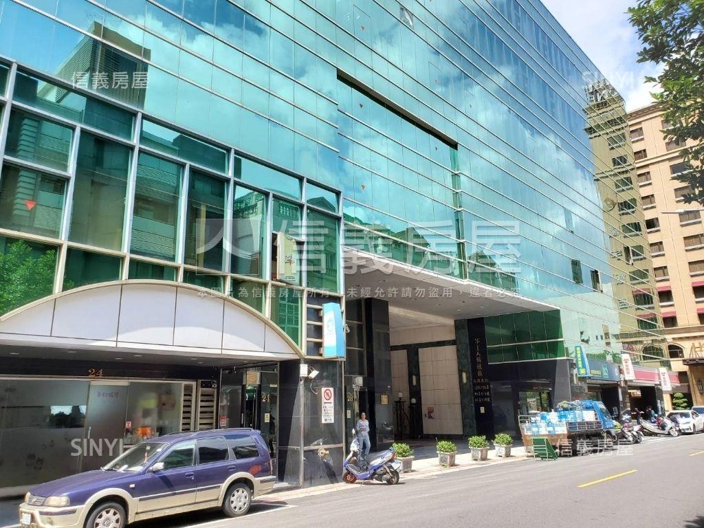 第一人稱邊間辦公房屋室內格局與周邊環境