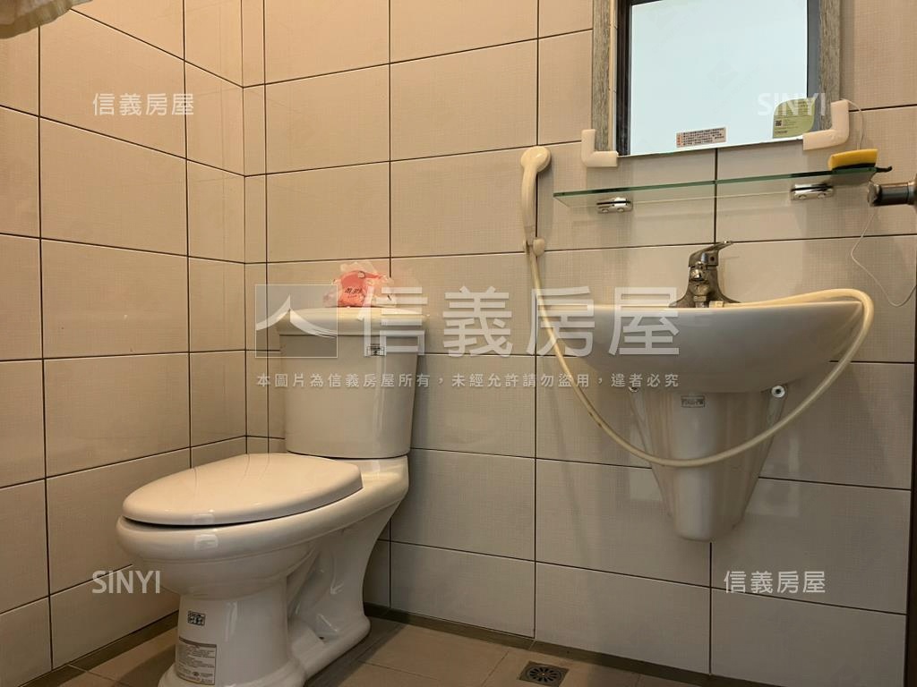 鼎藏樸麗優質店面房屋室內格局與周邊環境