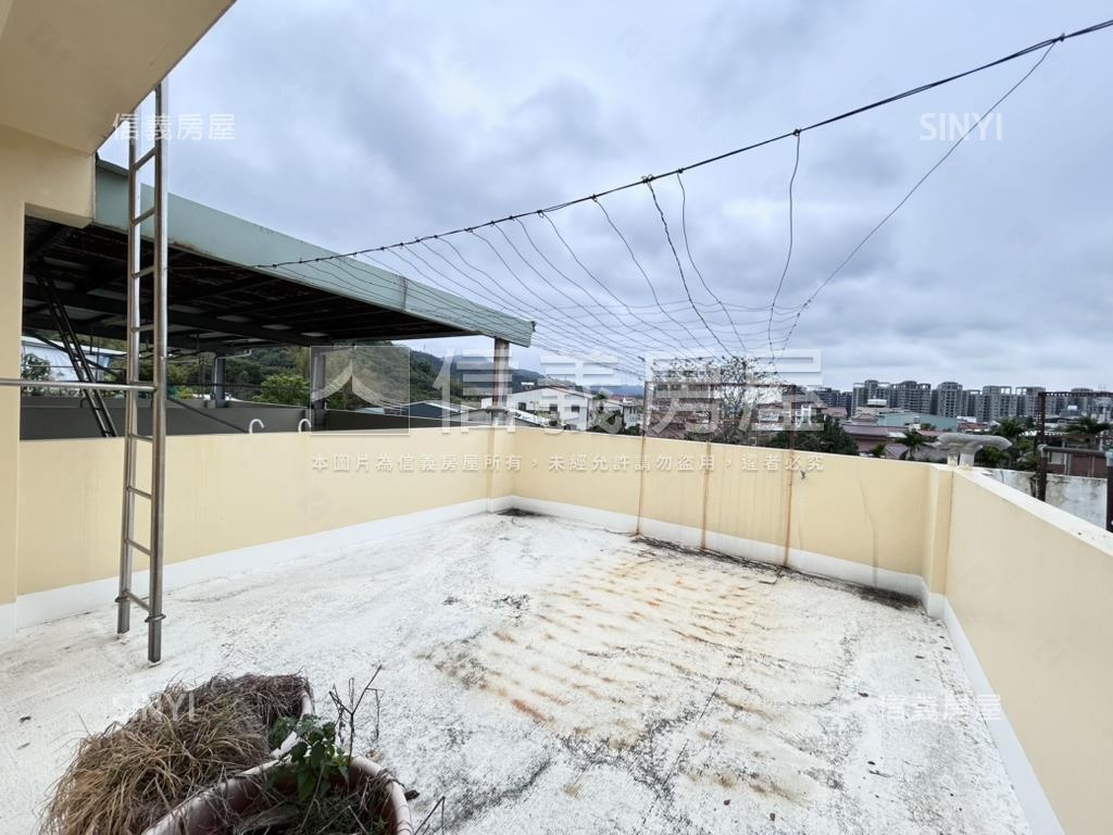 北屯區近公園好屋況美墅房屋室內格局與周邊環境