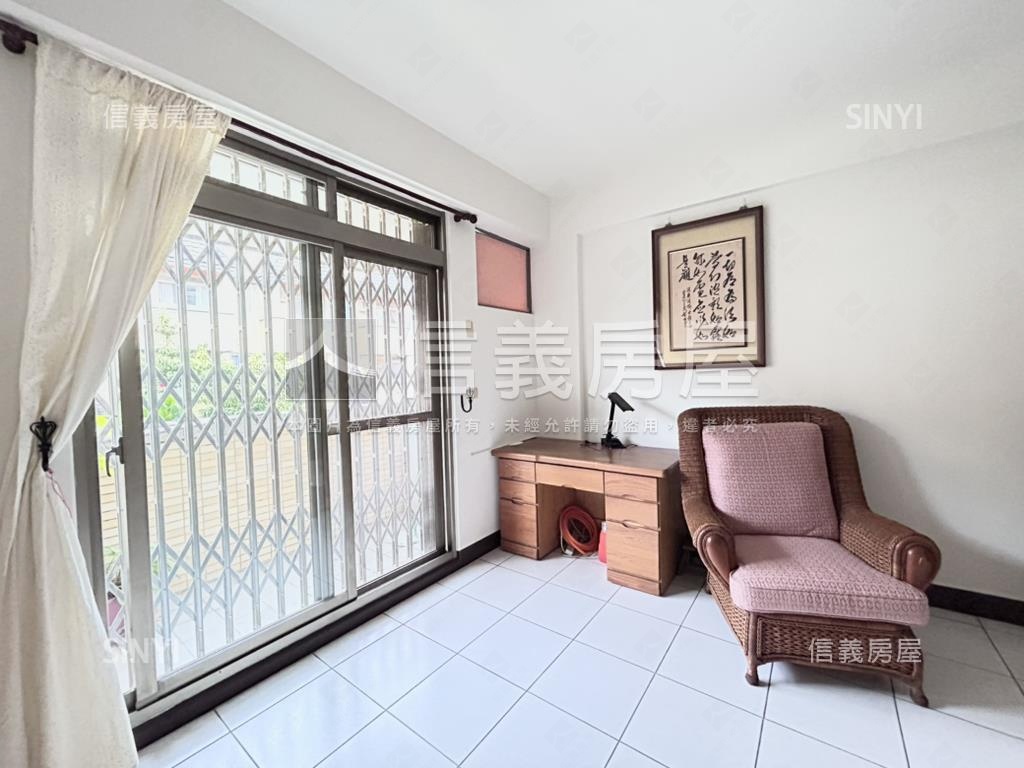 北屯區近公園好屋況美墅房屋室內格局與周邊環境