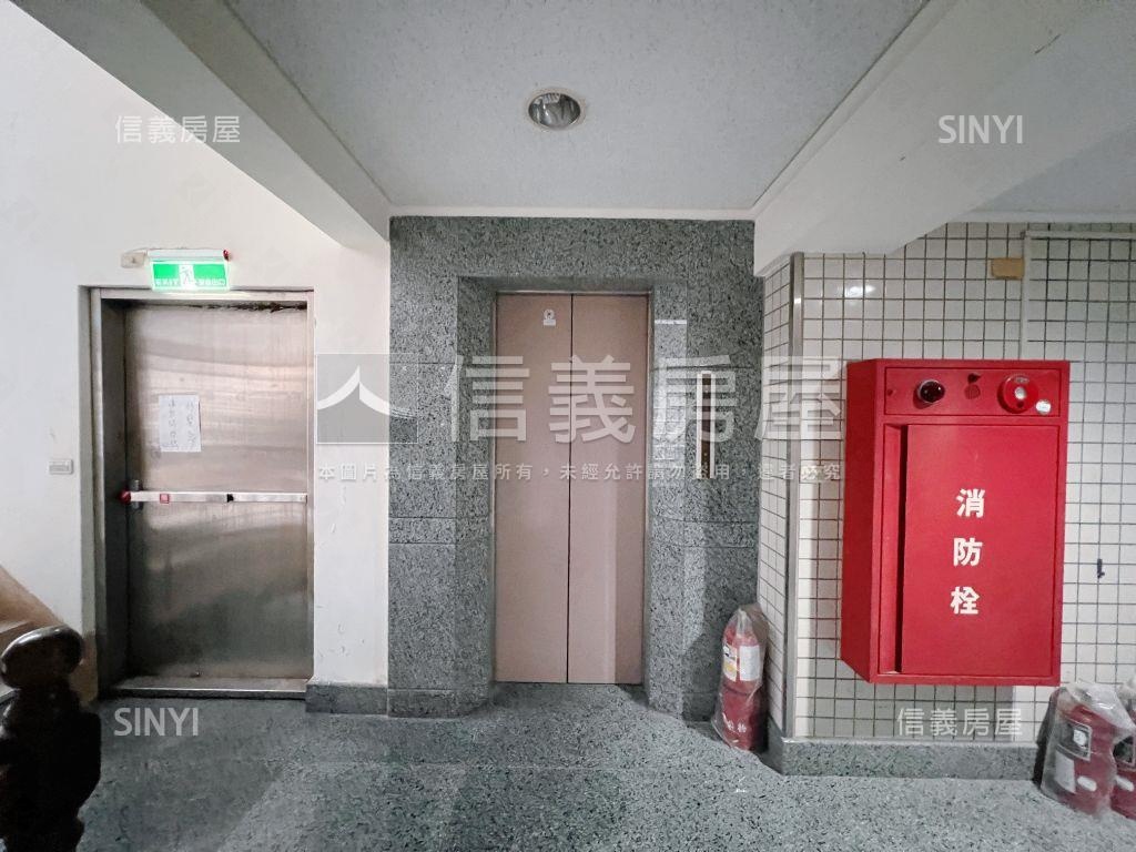 天母綠光電梯華廈帶車位房屋室內格局與周邊環境