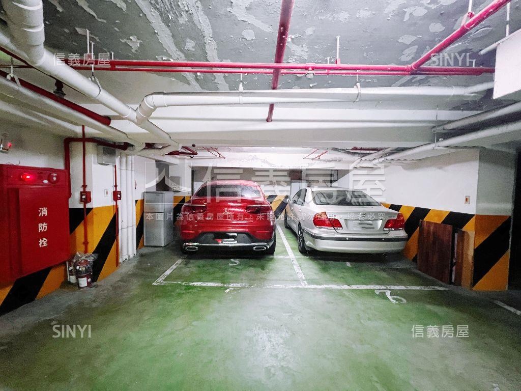 天母綠光電梯華廈帶車位房屋室內格局與周邊環境