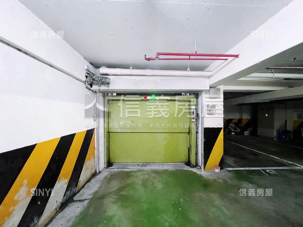 天母綠光電梯華廈帶車位房屋室內格局與周邊環境