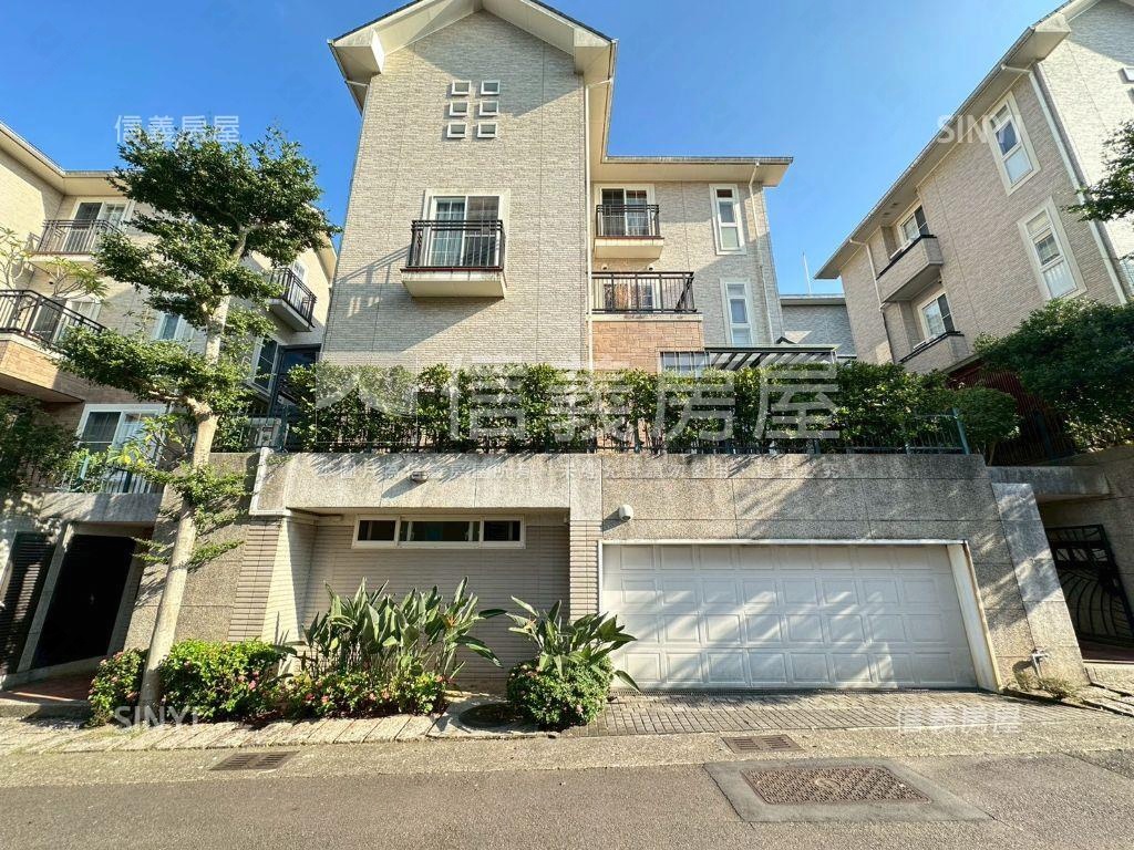 稀有青山鎮美裝潢透天別墅房屋室內格局與周邊環境