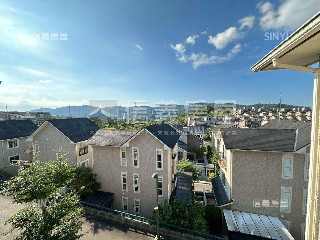 稀有青山鎮美裝潢透天別墅房屋室內格局與周邊環境