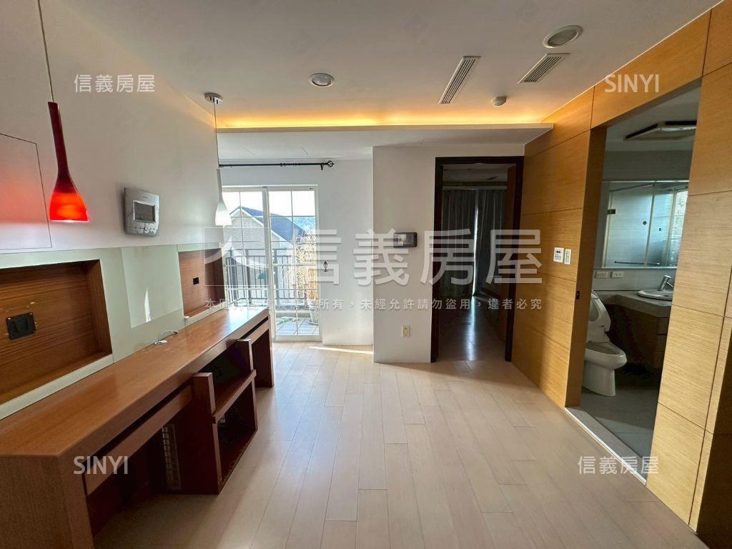 稀有青山鎮美裝潢透天別墅房屋室內格局與周邊環境