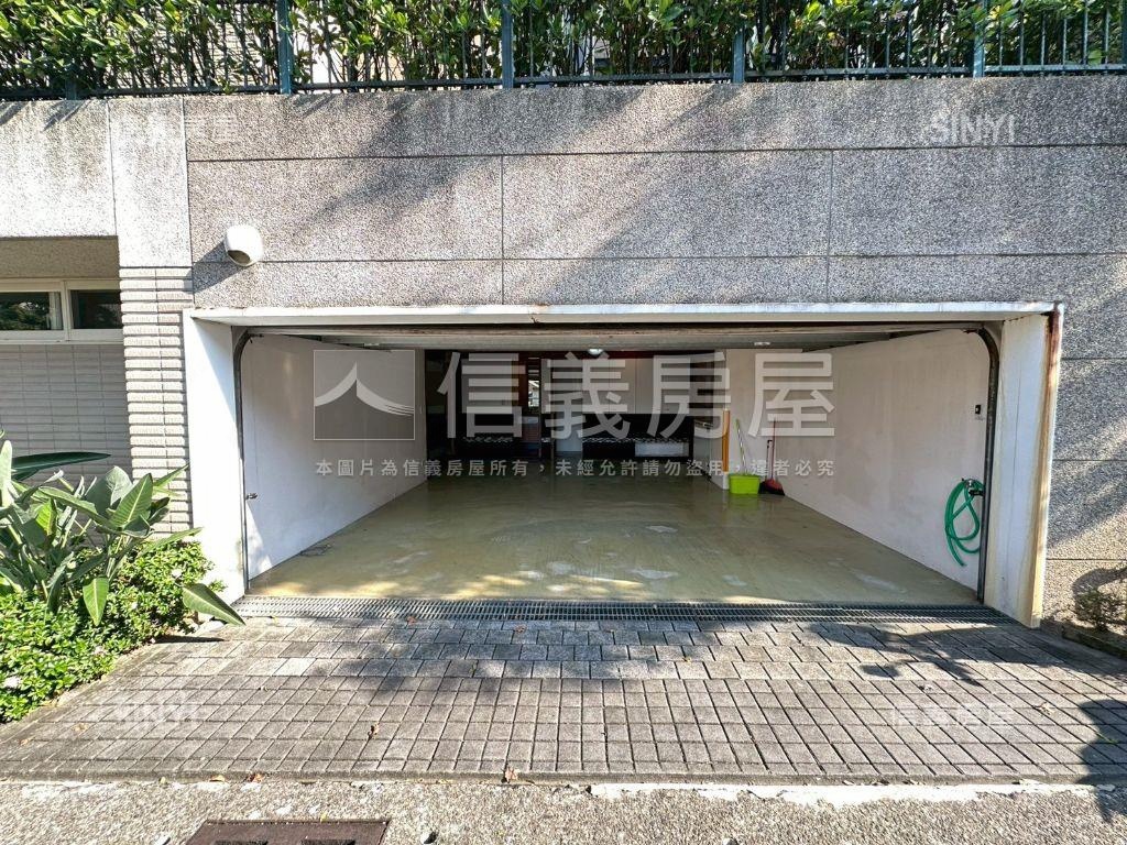 稀有青山鎮美裝潢透天別墅房屋室內格局與周邊環境