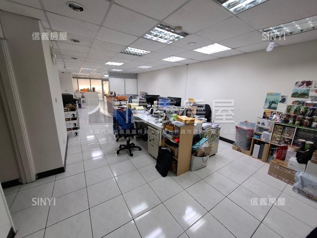 松江捷運ＴＯＰ面林蔭辦公房屋室內格局與周邊環境