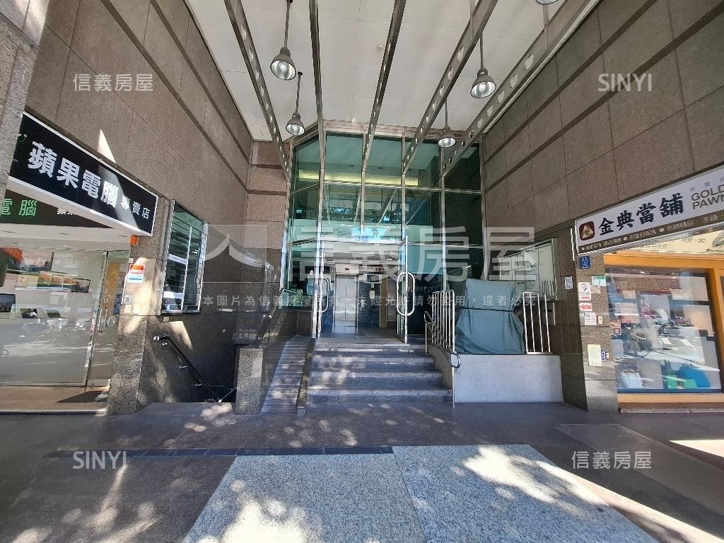 松江捷運ＴＯＰ面林蔭辦公房屋室內格局與周邊環境