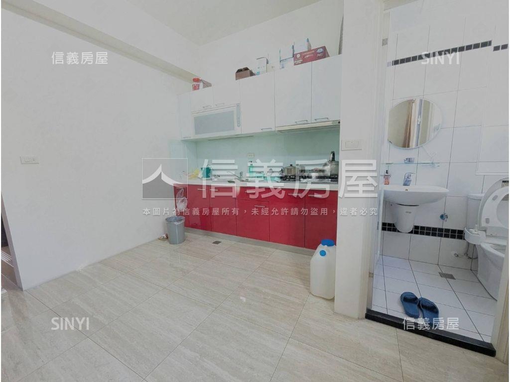 中興商圈震後美墅房屋室內格局與周邊環境