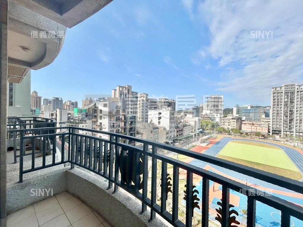 專任．國小視野三房二車位房屋室內格局與周邊環境