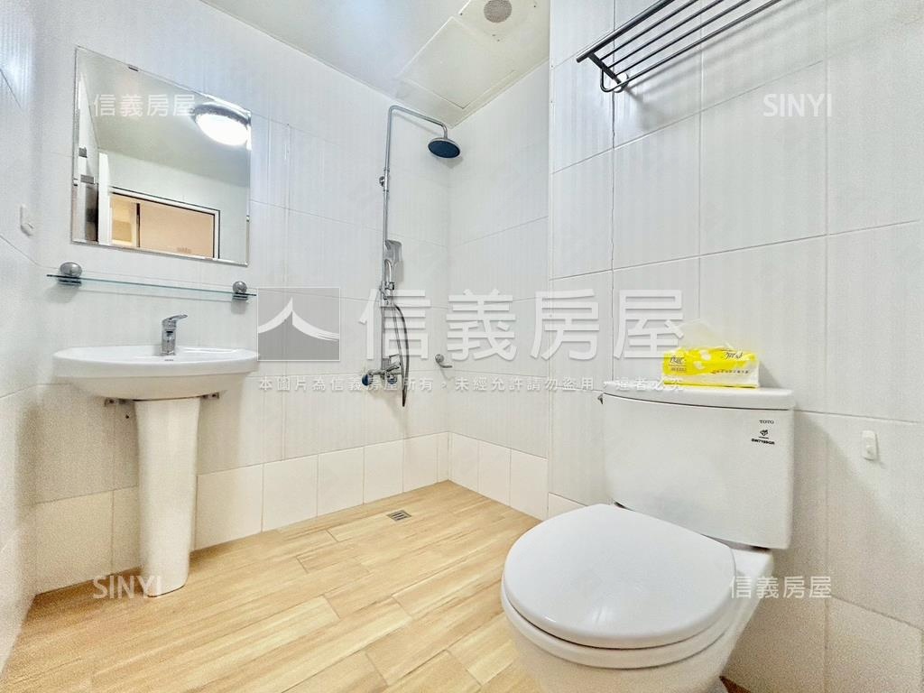 專任．國小視野三房二車位房屋室內格局與周邊環境