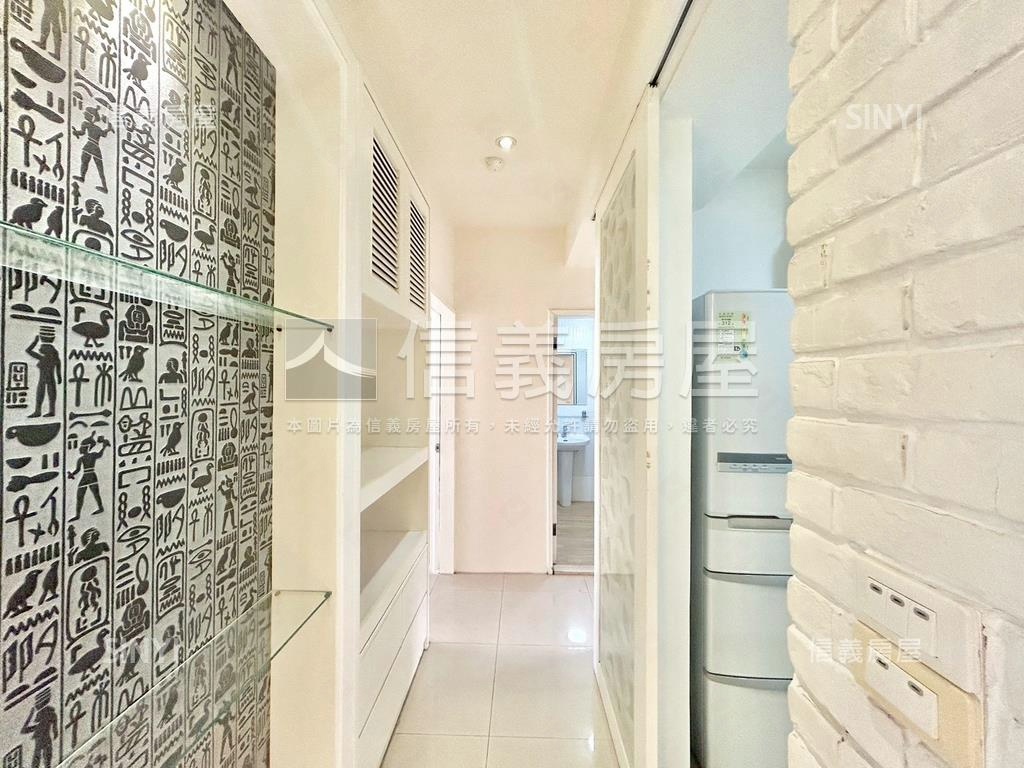 專任．國小視野三房二車位房屋室內格局與周邊環境