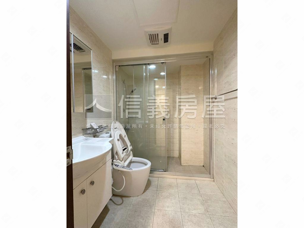 海都１期高樓層２房附車位房屋室內格局與周邊環境