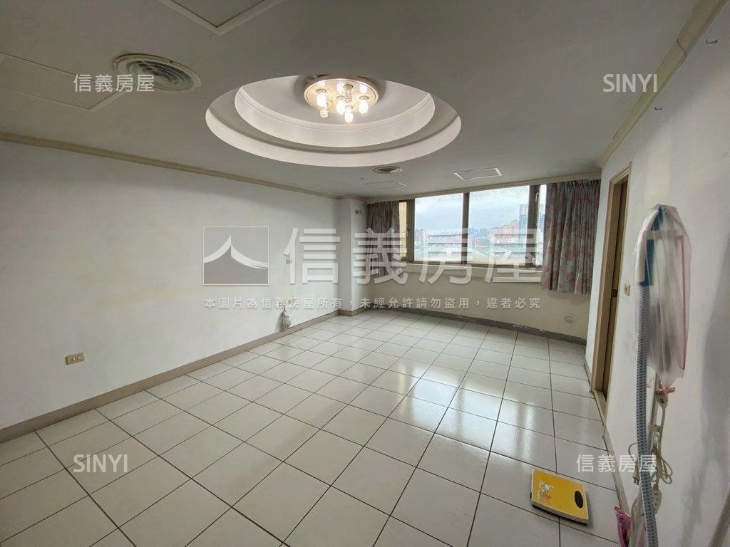 南京三民高樓河景採光美宅房屋室內格局與周邊環境