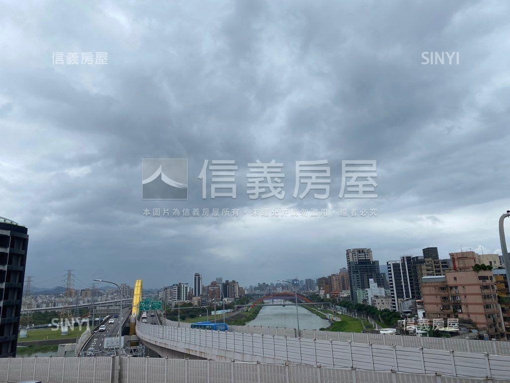 南京三民高樓河景採光美宅房屋室內格局與周邊環境