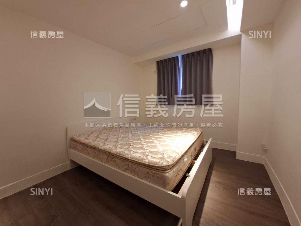 松山站旁低總免整理套房房屋室內格局與周邊環境