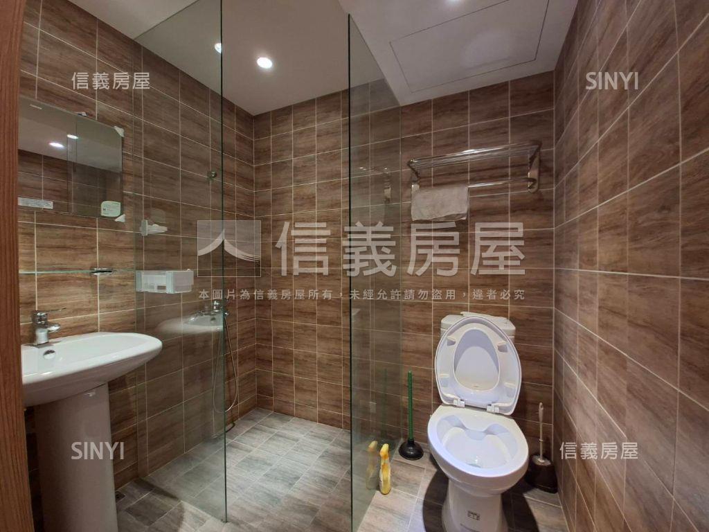 松山站旁低總免整理套房房屋室內格局與周邊環境