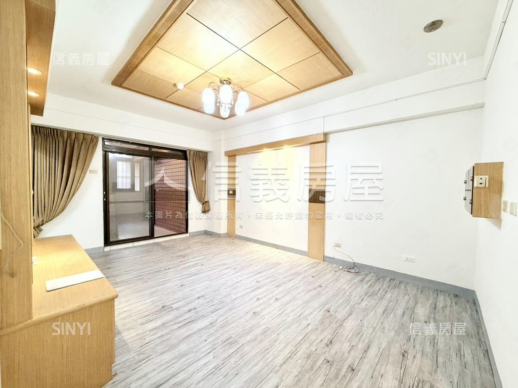 低自備近捷運大三房附車位房屋室內格局與周邊環境