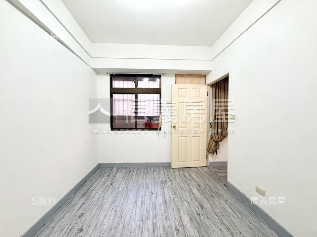 低自備近捷運大三房附車位房屋室內格局與周邊環境