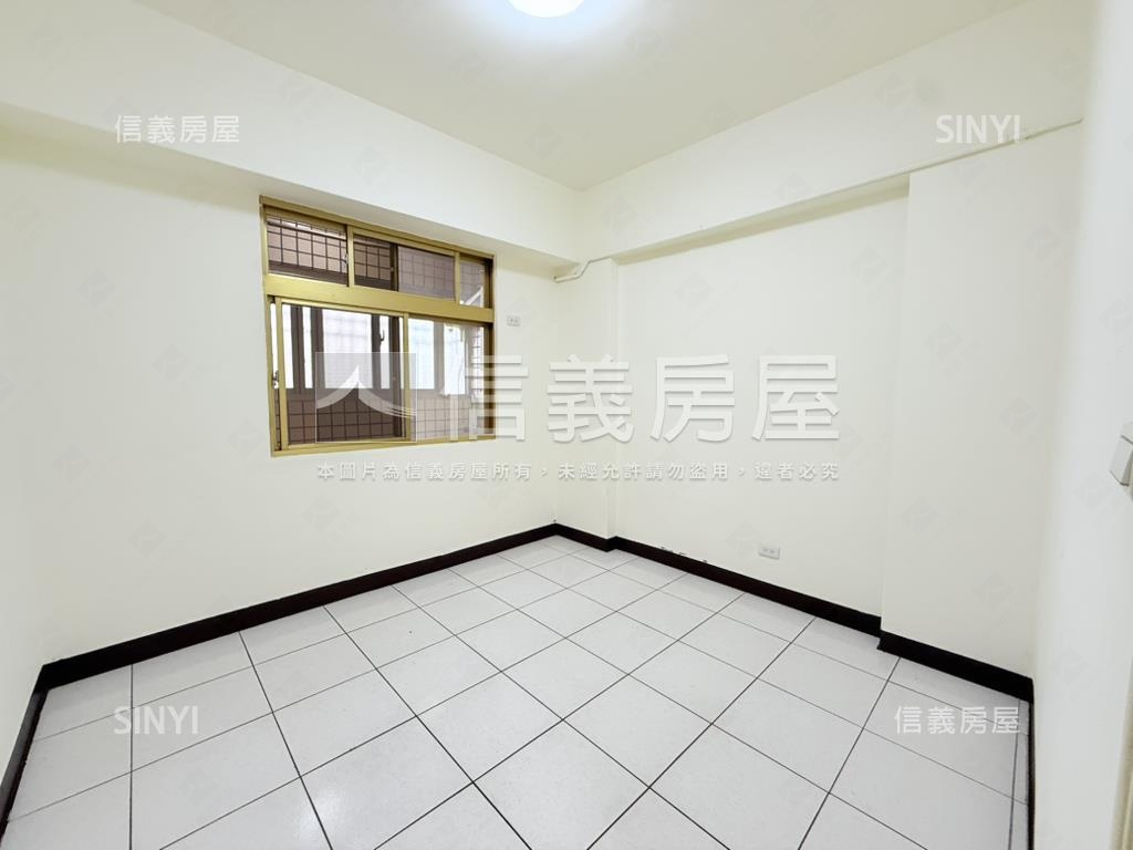 中華路三房車首選房屋室內格局與周邊環境