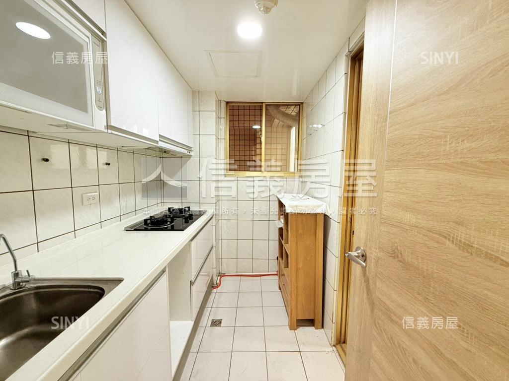 中華路三房車首選房屋室內格局與周邊環境