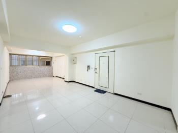 中華路首選三房＋車位