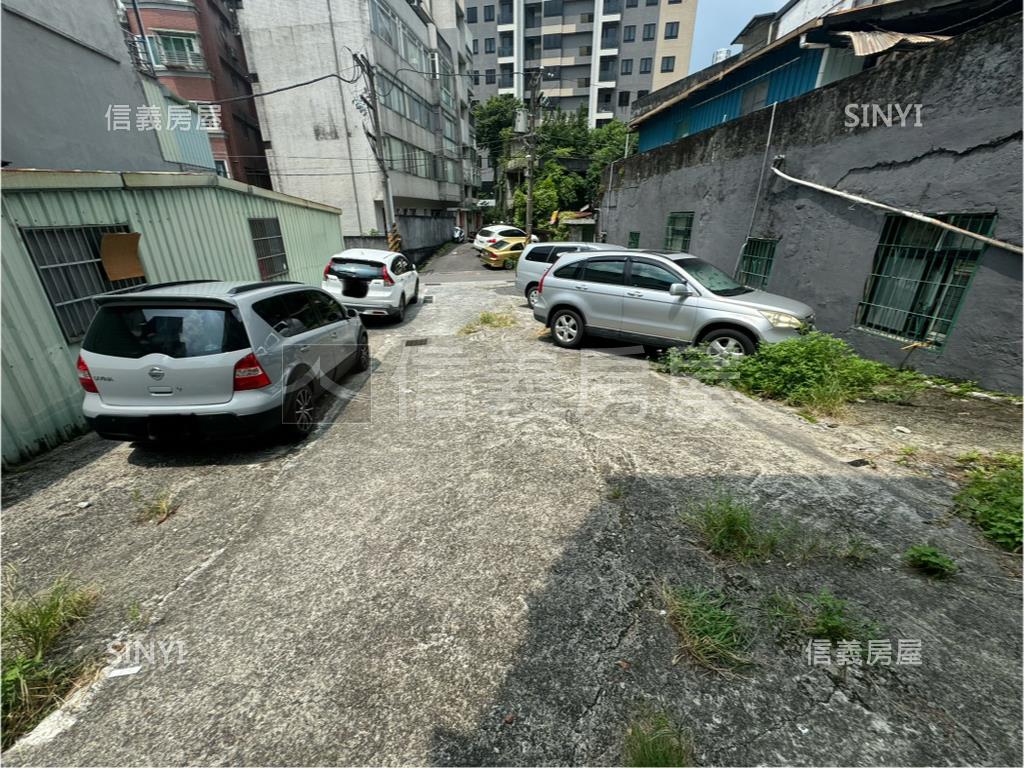 新光路收租土地房屋室內格局與周邊環境