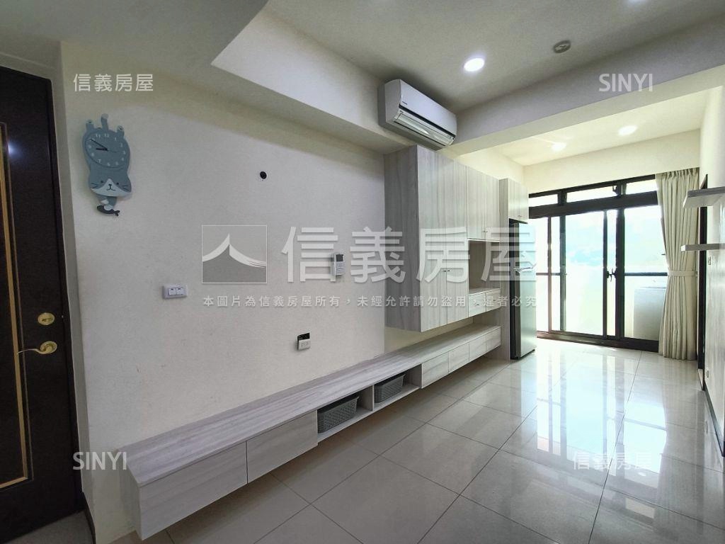 東區臻藏。電梯三房房屋室內格局與周邊環境