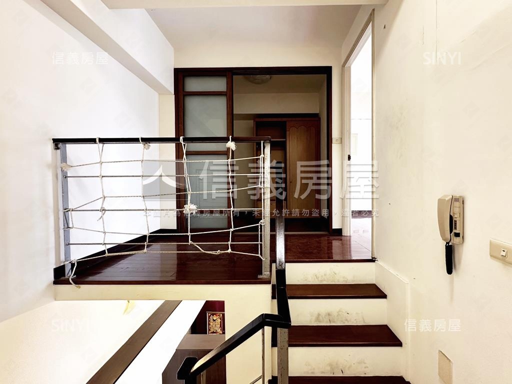 【高第】震後樓中樓平車房屋室內格局與周邊環境