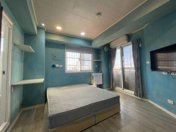 巴黎廣場邊間套房