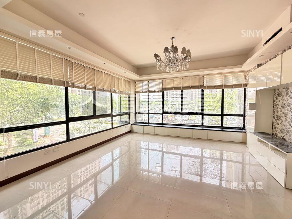 農１６裕誠路角窗透店房屋室內格局與周邊環境