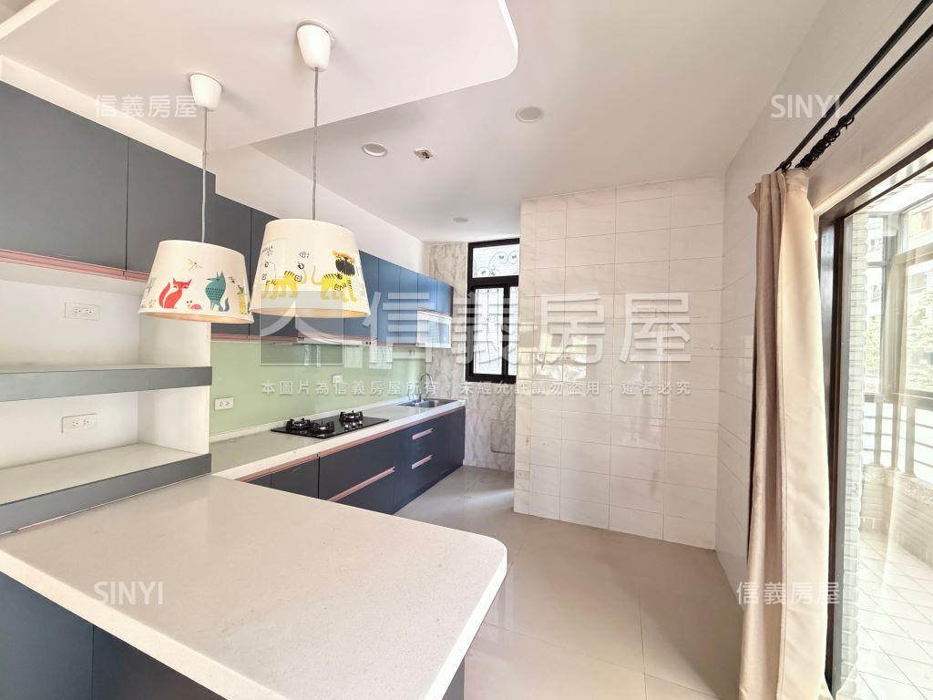 農１６裕誠路角窗透店房屋室內格局與周邊環境