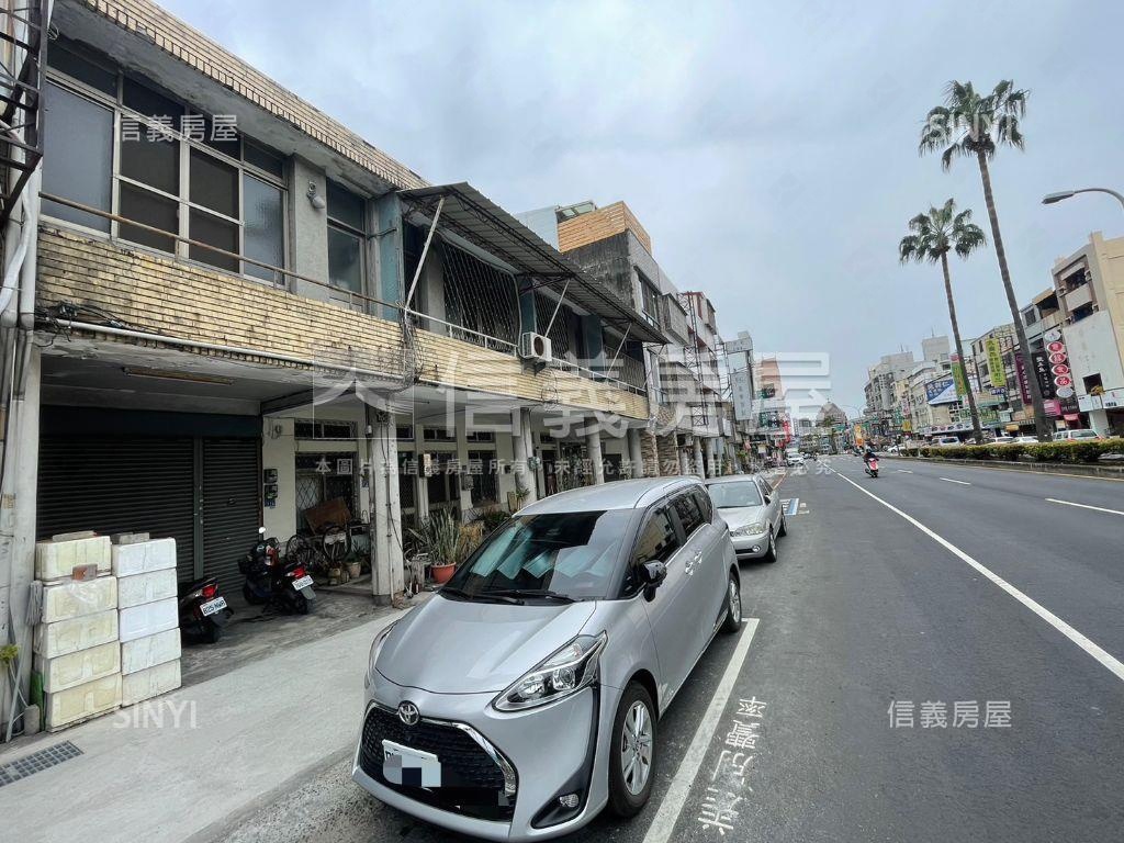 正忠明路鄰西屯店面透天房屋室內格局與周邊環境