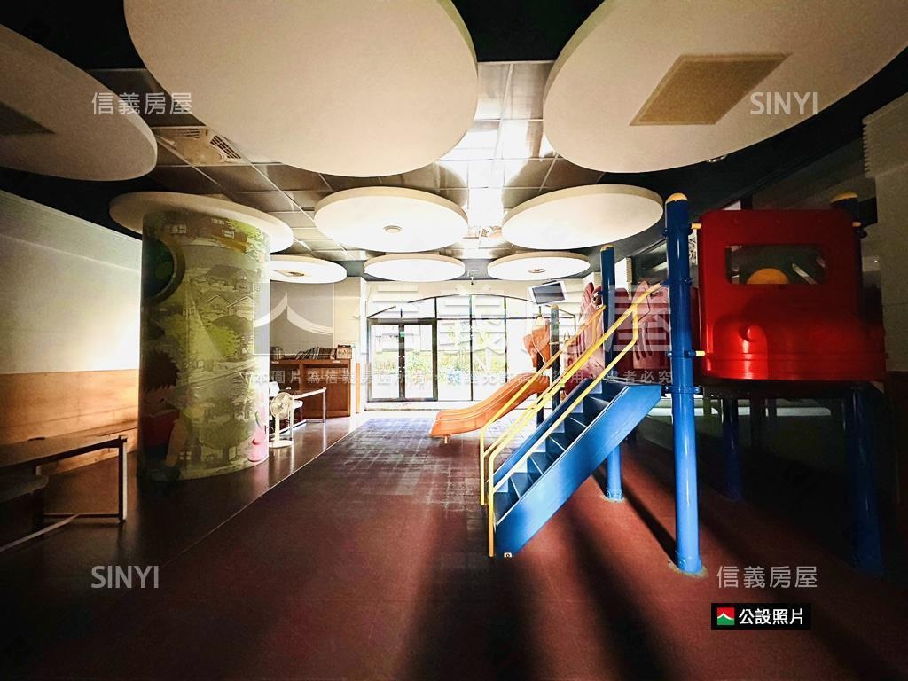 康橋。近未來捷運首席雅居房屋室內格局與周邊環境