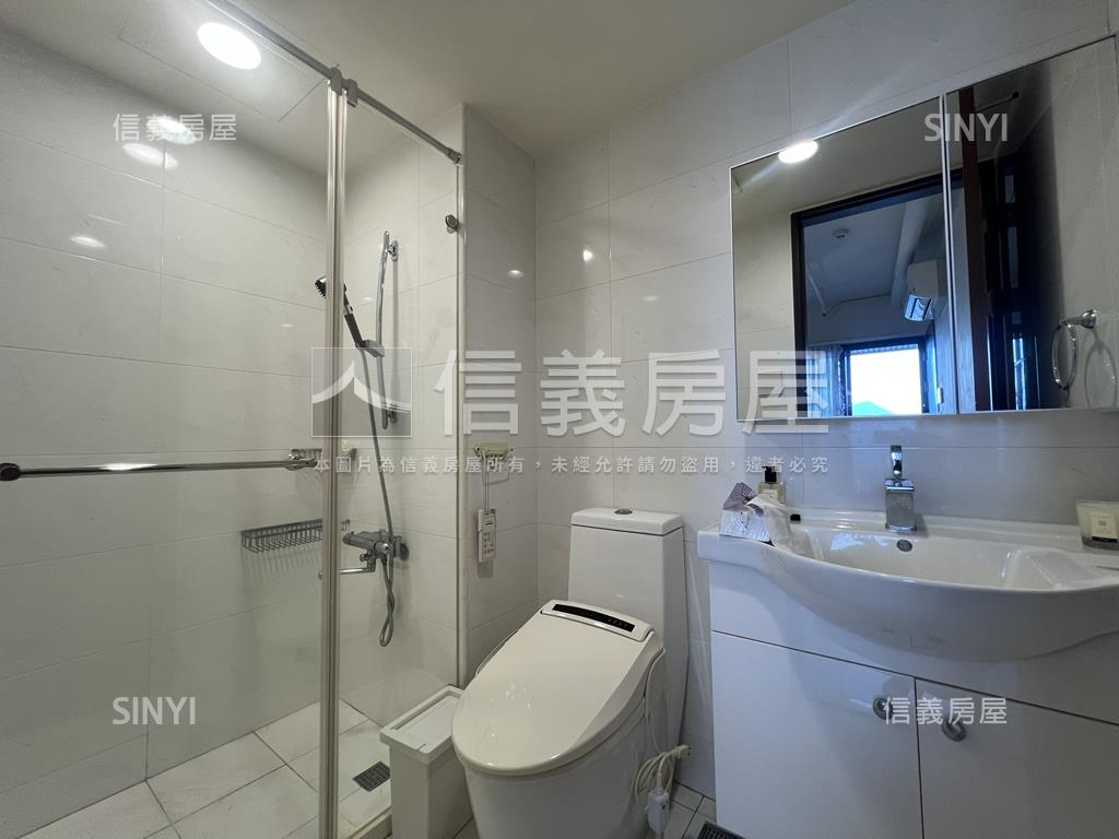 海洋都心高樓稀有面向房屋室內格局與周邊環境