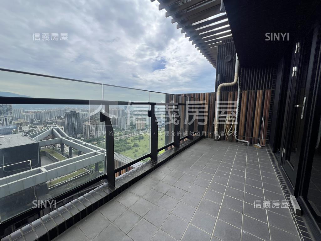 海洋都心高樓稀有面向房屋室內格局與周邊環境