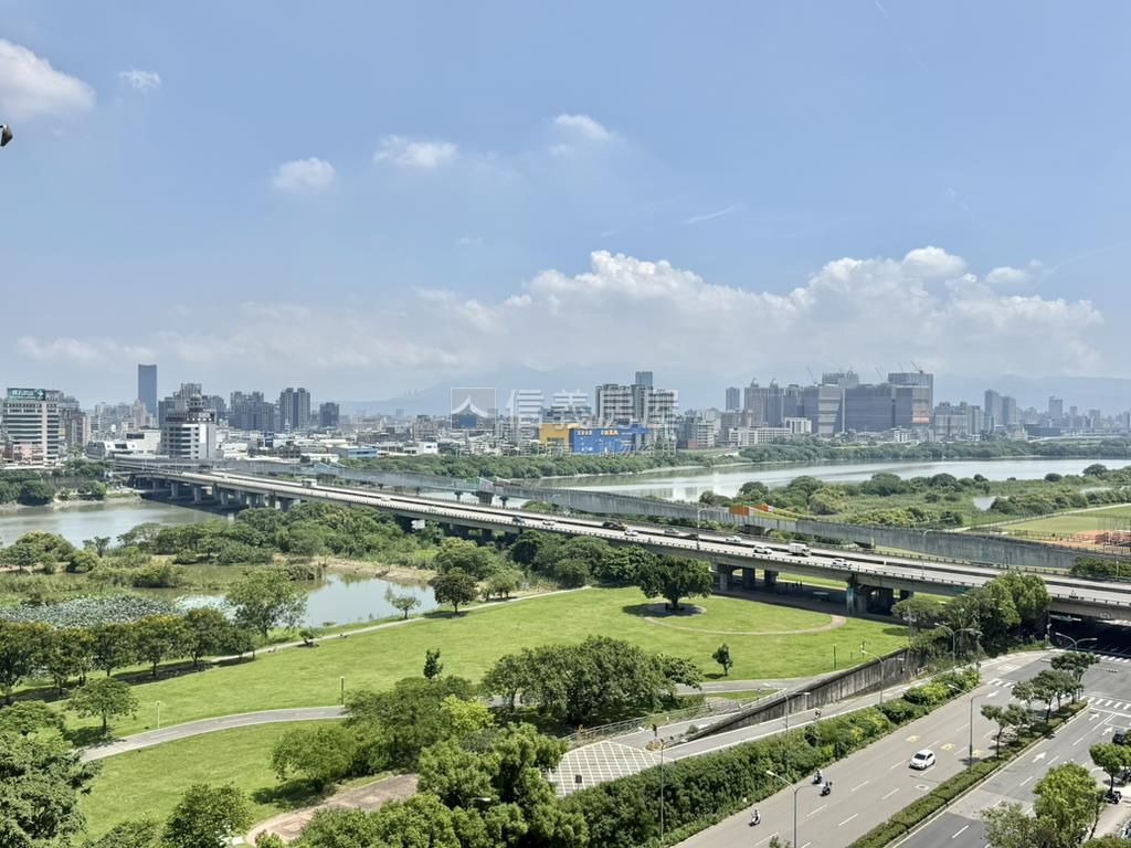 河景低總價兩房車位房屋室內格局與周邊環境