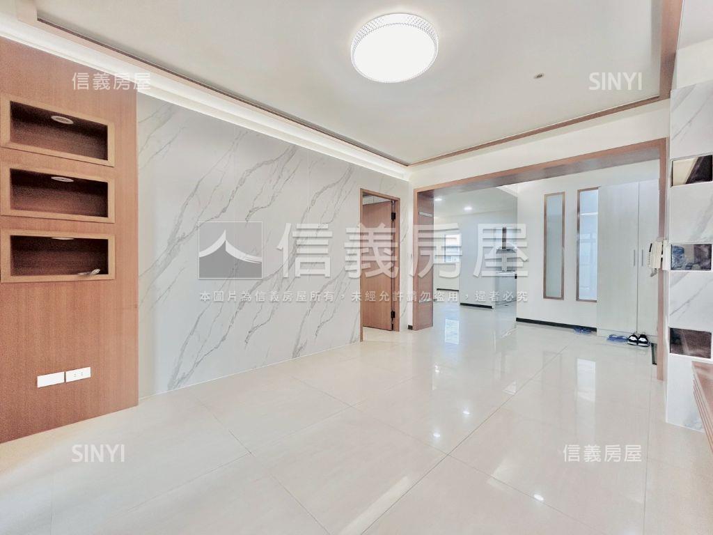 ＜新案＞次頂樓露臺視野戶房屋室內格局與周邊環境