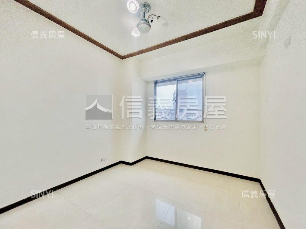 ＜新案＞次頂樓露臺視野戶房屋室內格局與周邊環境